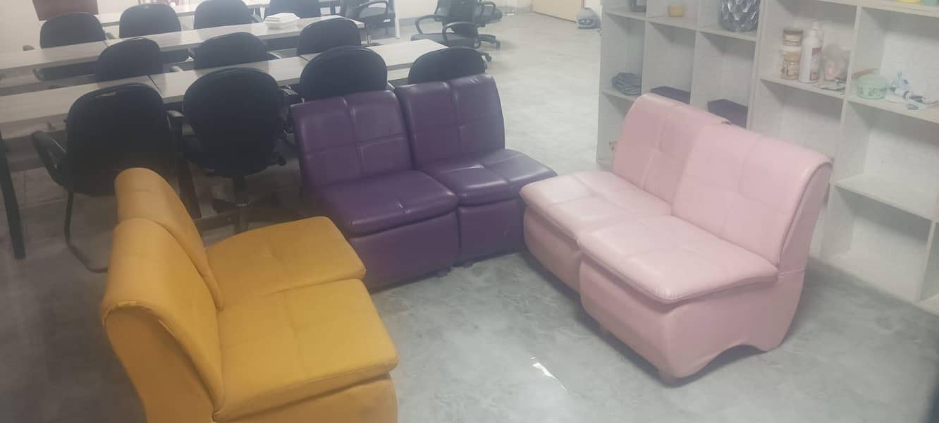 Single seater Sofa 1