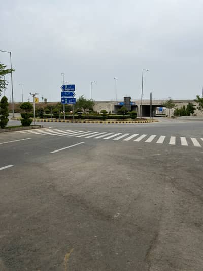 4 Kanal Signature Estate At One Central, DHA Lahore Where Prestige Meets The Future With King Maker