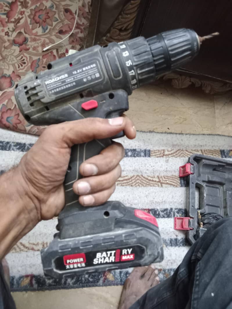 Cordless drill machine 0
