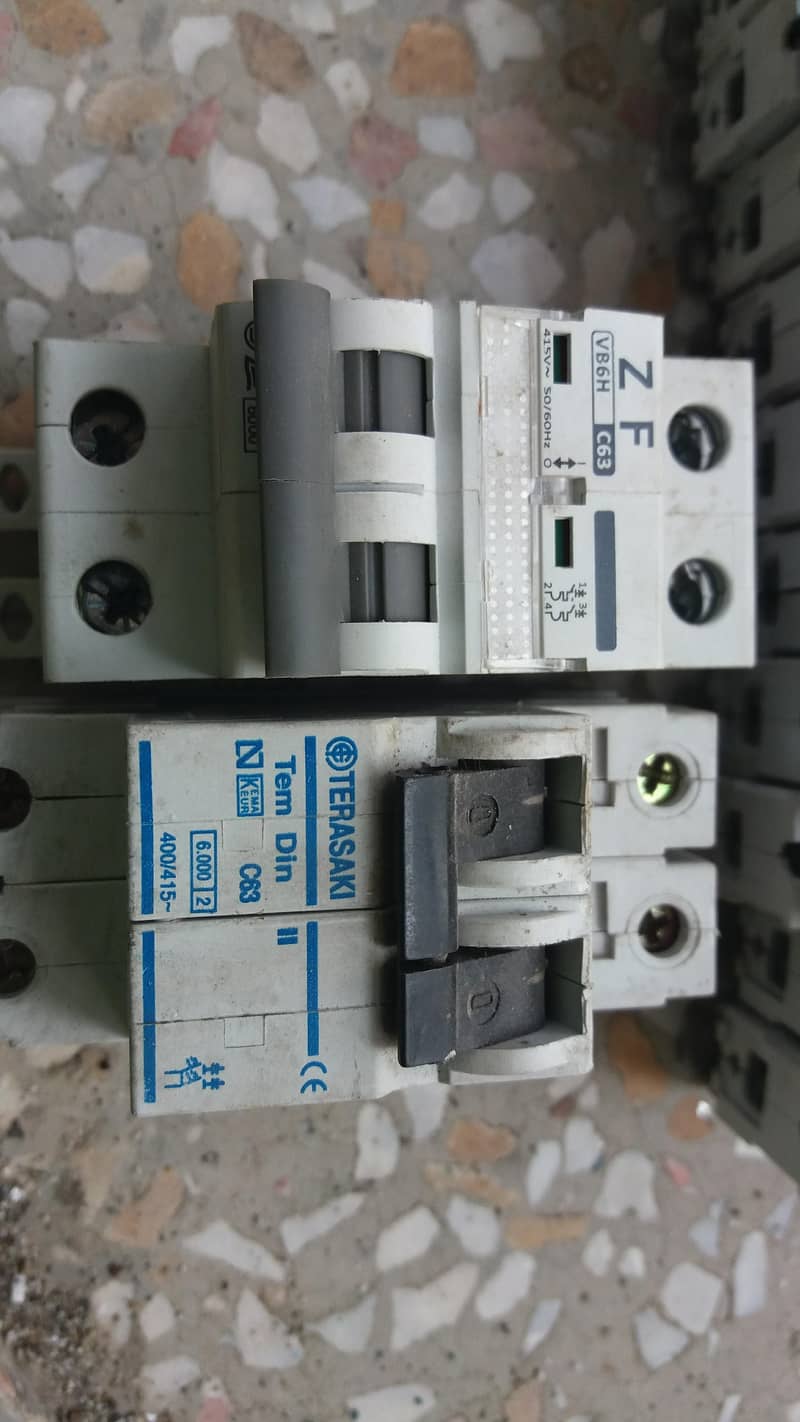 CIRCUIT BREAKERS 1