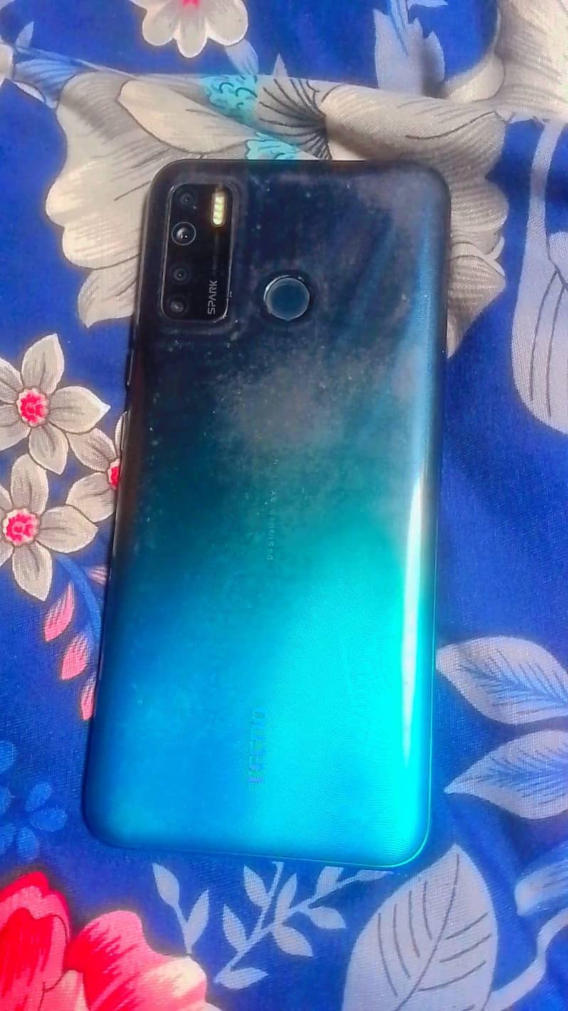 Tecno Spark 5 Pro 0