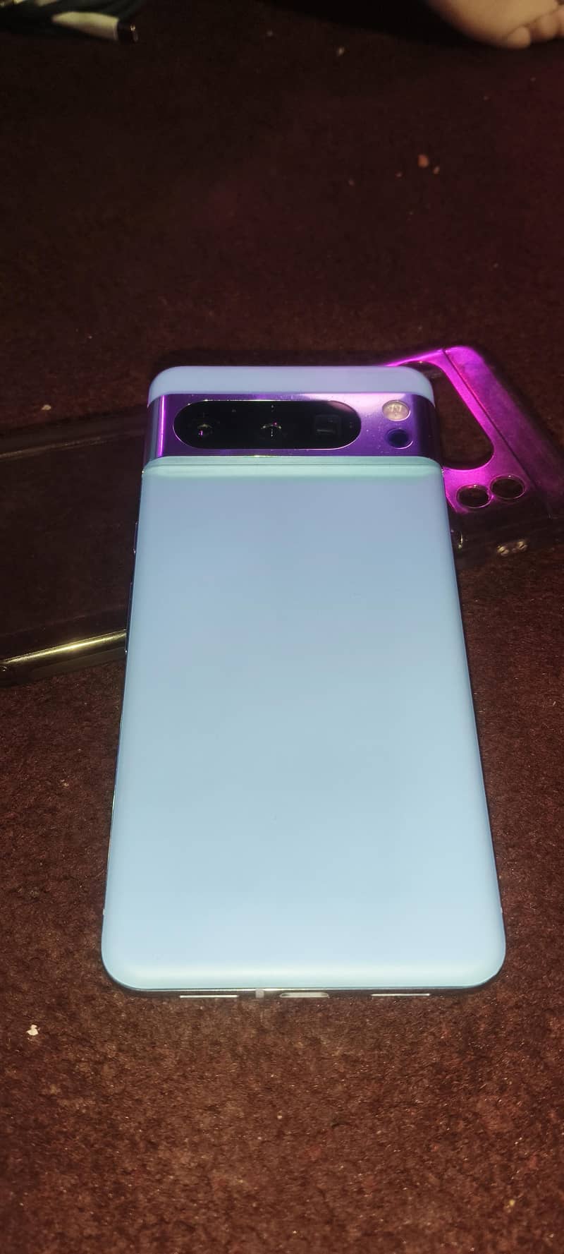 Google Pixel 8 Pro 1