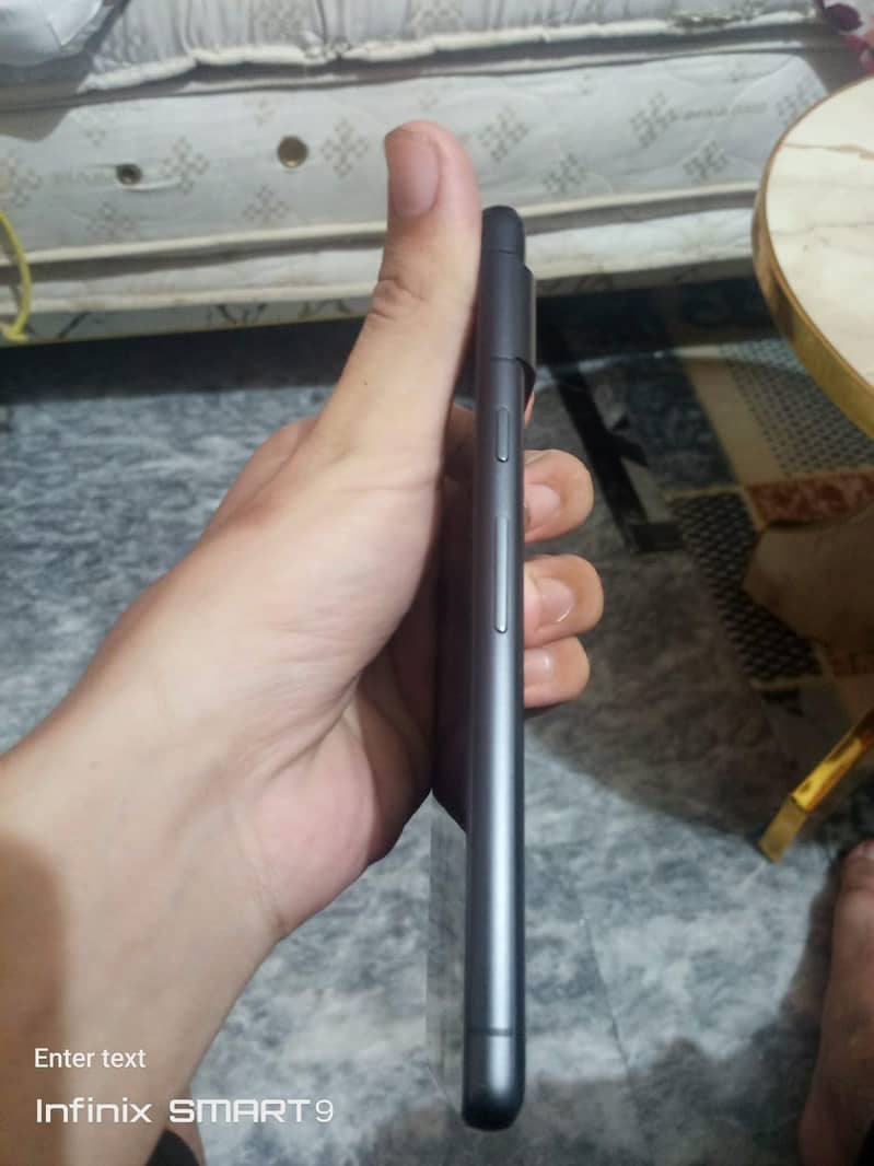 Google Pixel 7 3