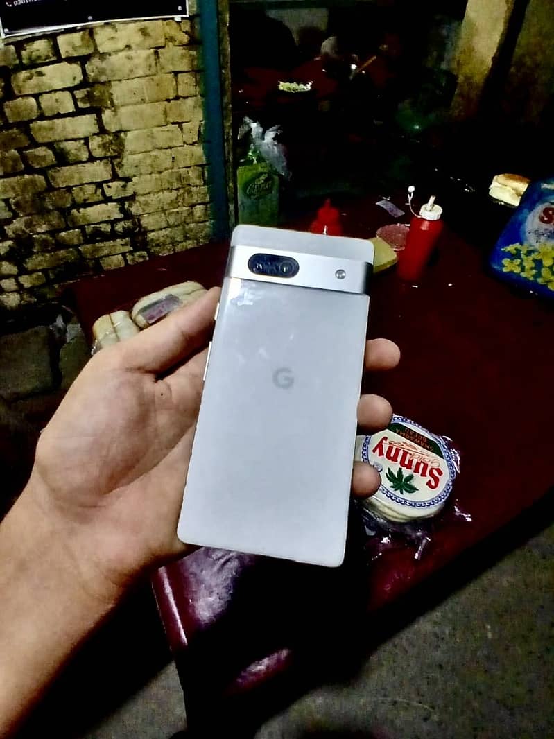 Google Pixel 7a 0