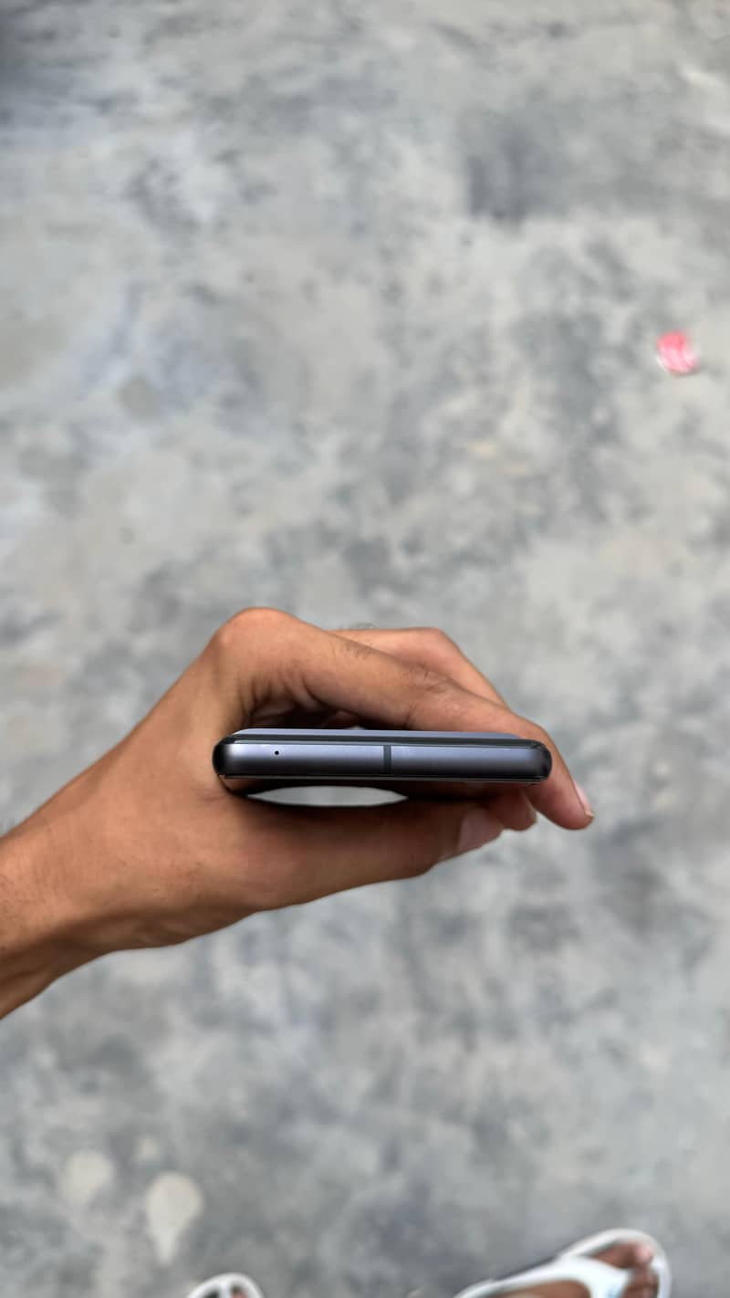 Google Pixel 7 4
