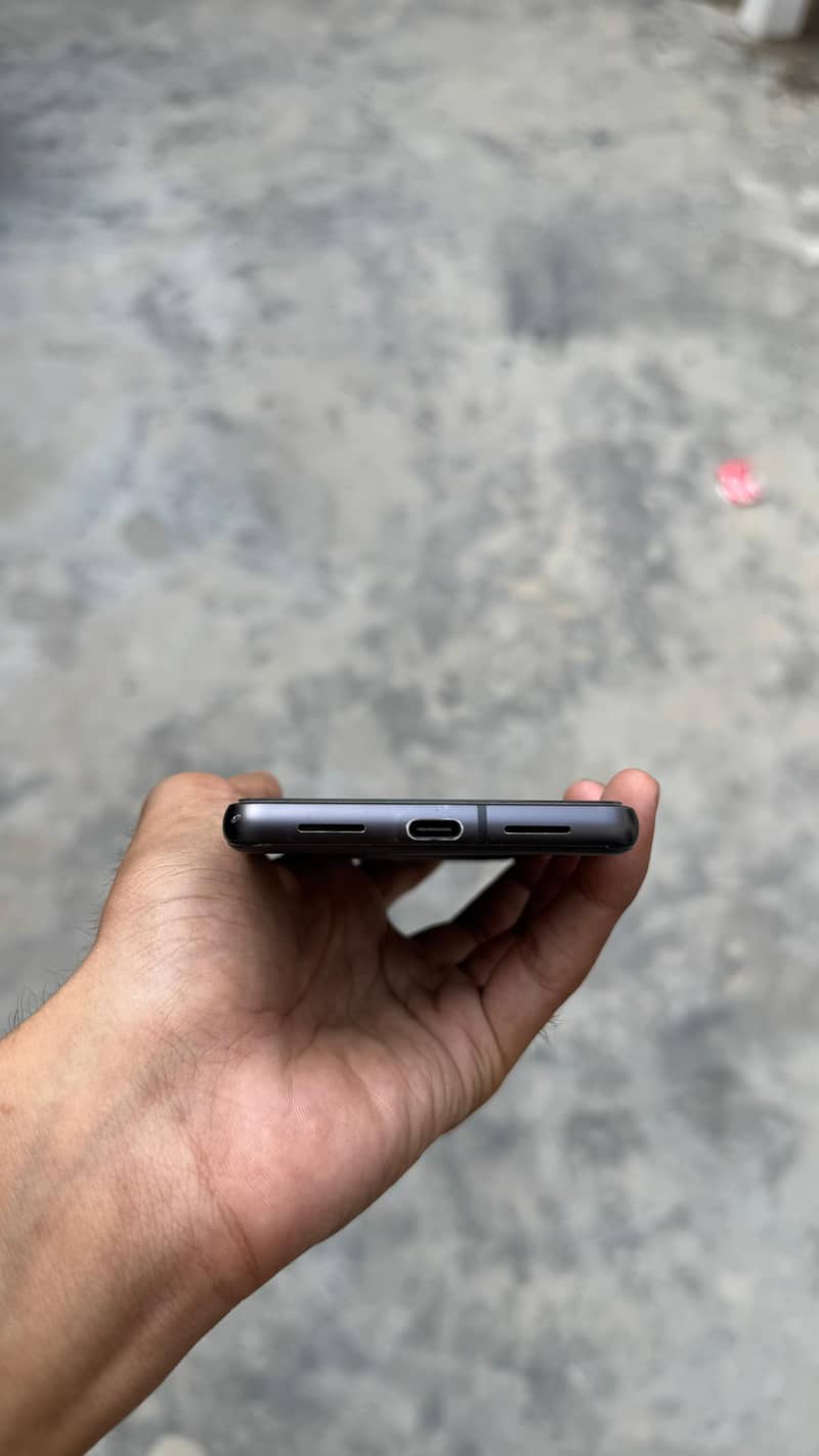 Google Pixel 7 5