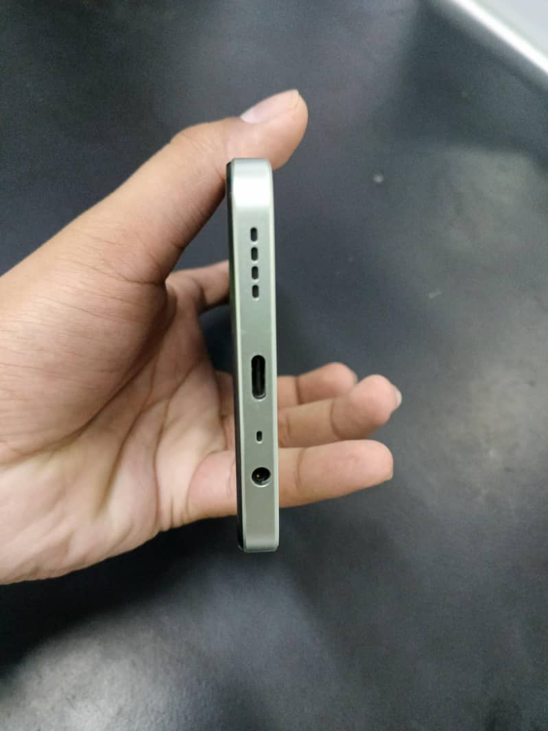 Realme Note 60x 4