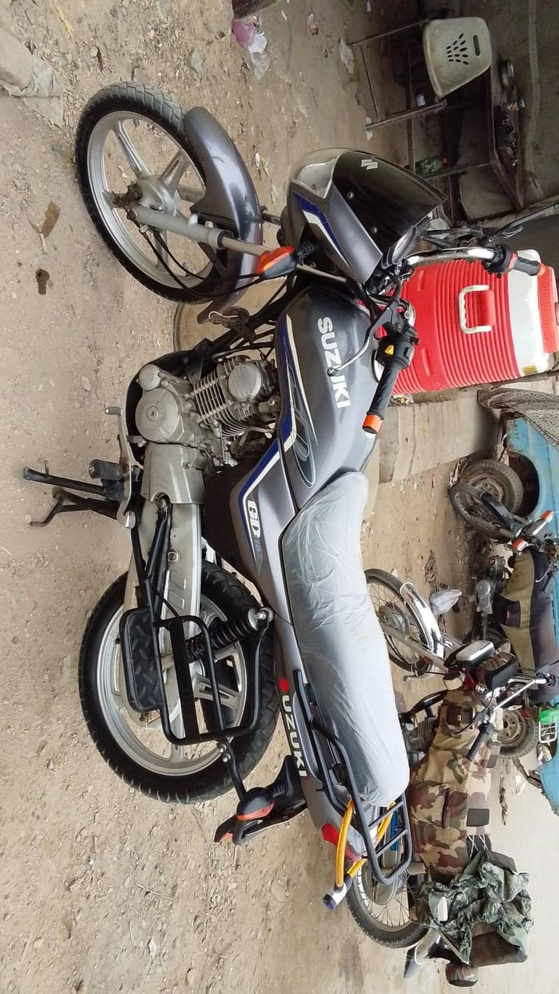 Suzuki 1