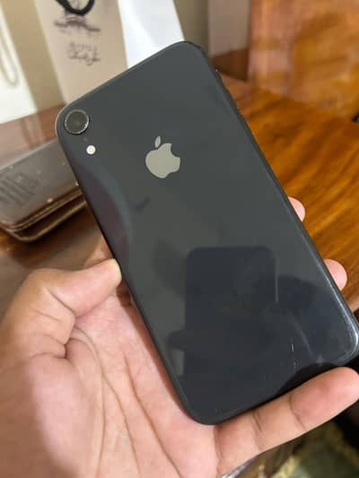 Apple iPhone XR