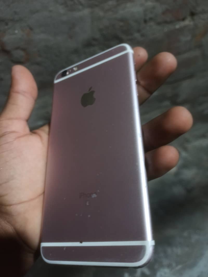 Apple iPhone 6S Plus 0