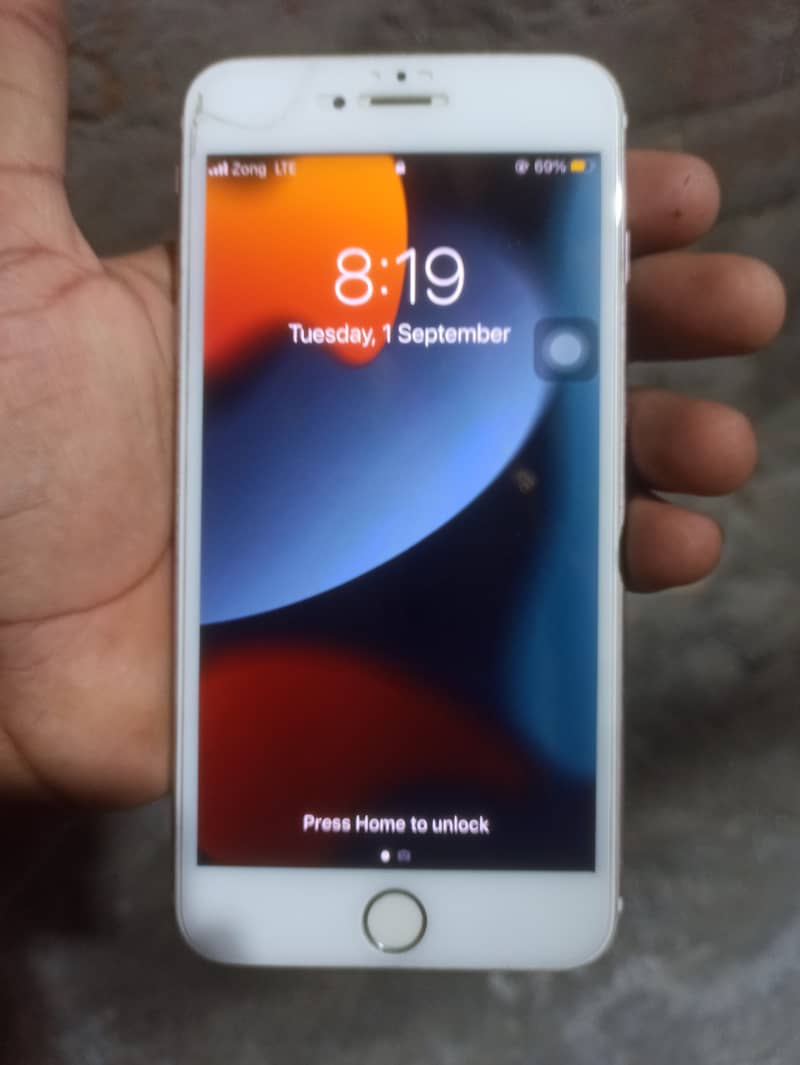 Apple iPhone 6S Plus 1