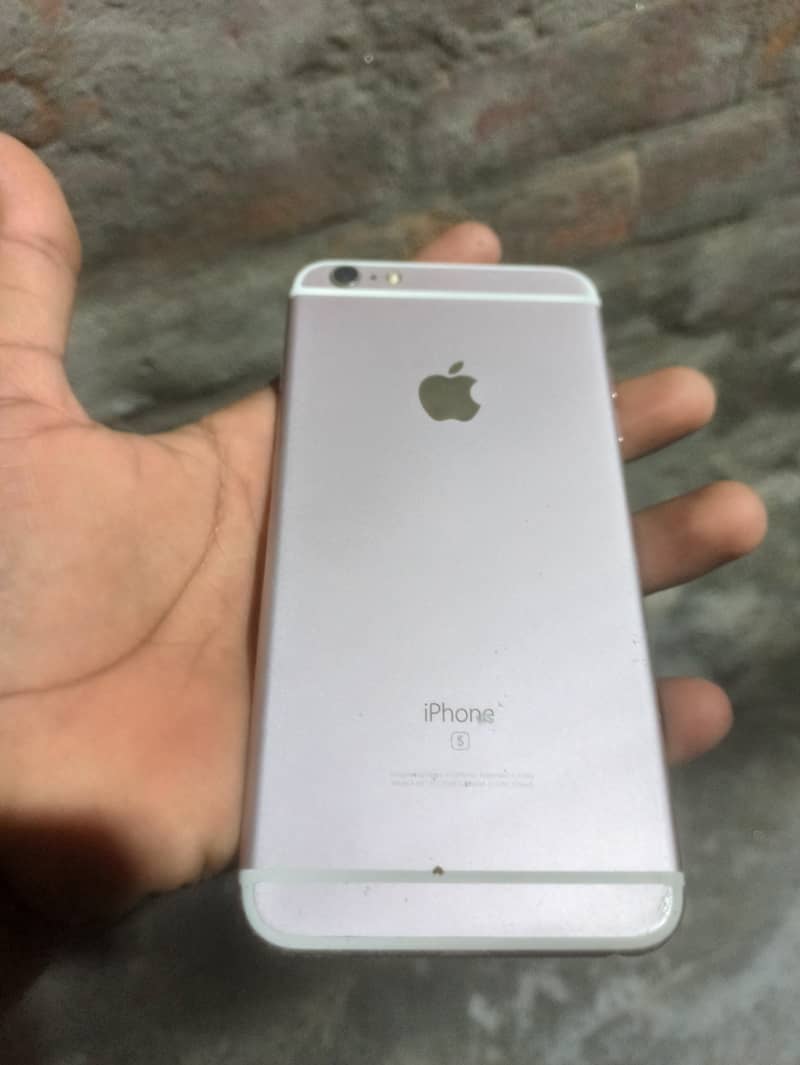 Apple iPhone 6S Plus 3