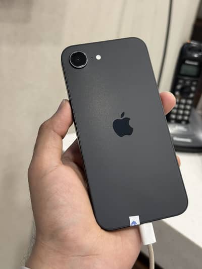 iPhone 16e 128Gb (jv)