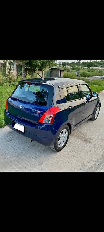 Suzuki Swift DLX 1.3. 2012
