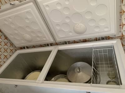 Just like brand new deep freezer 10/10
