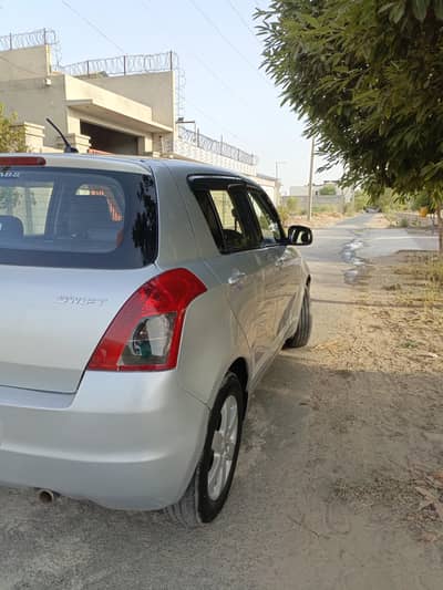 Suzuki Swift DLX 1.3 -2014