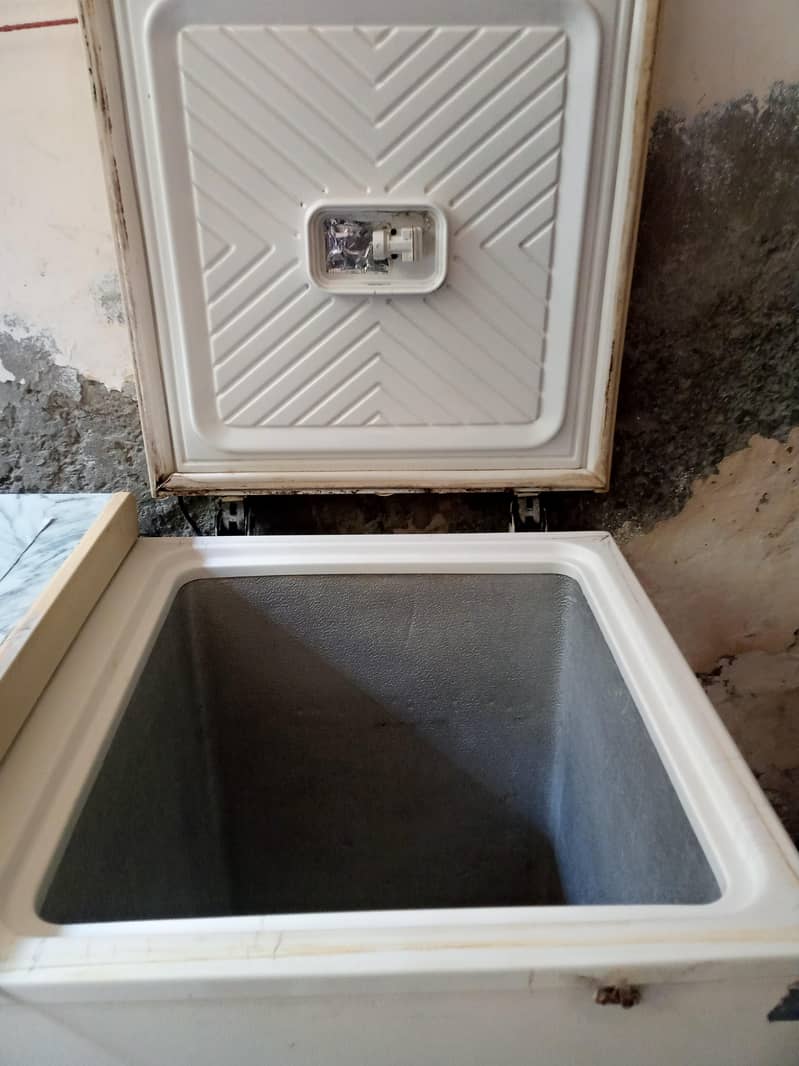 deep freezer 2