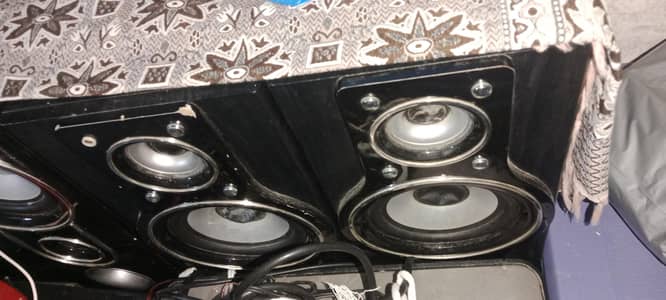 PC with amplifier and bass speaker