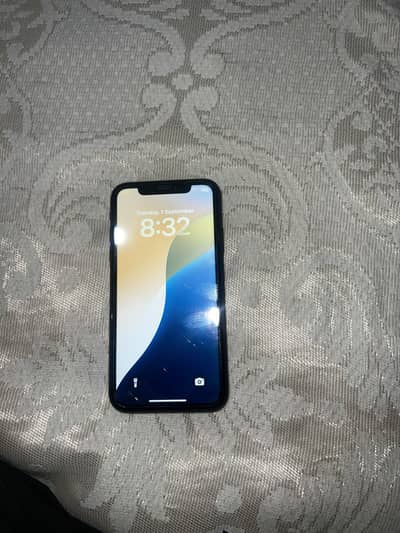 Apple iPhone XR