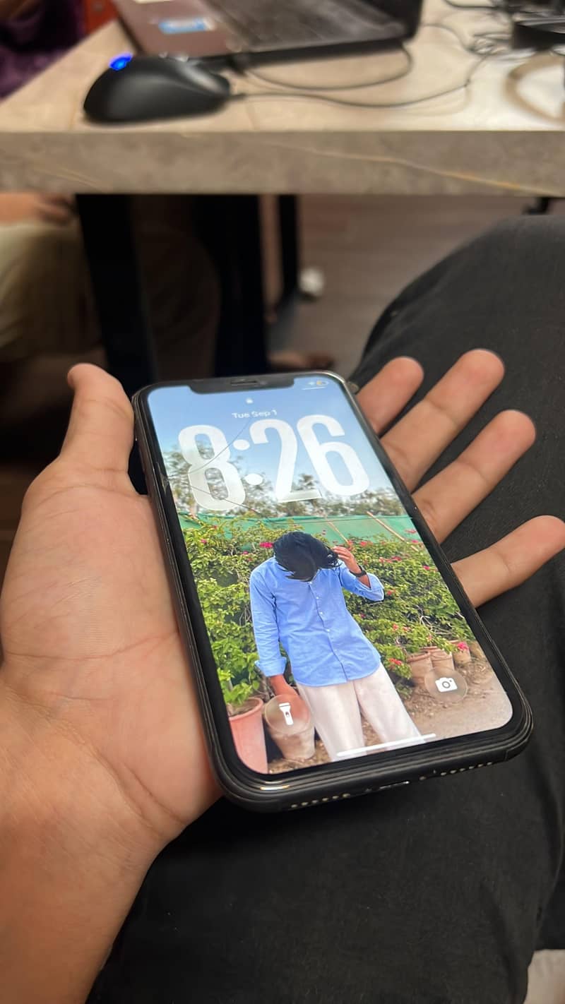 Apple iPhone 11 5