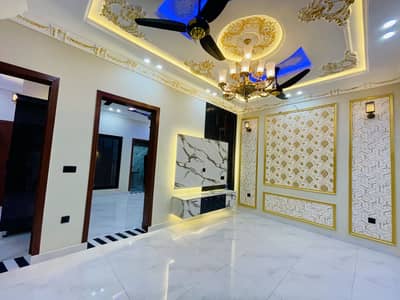10 Marla Upper Portion Available For Rent In Central Park Housing Scheme Lahore.