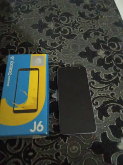 Samsung galaxy J6 3/32 for sale