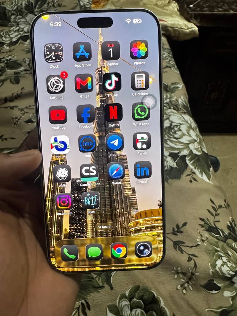 Apple iPhone 17 Pro Max 3