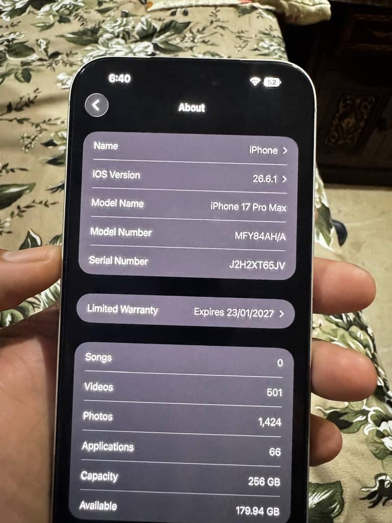 Apple iPhone 17 Pro Max 4