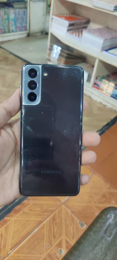 Samsung Mobile S21 8gb ram 128gb memory
