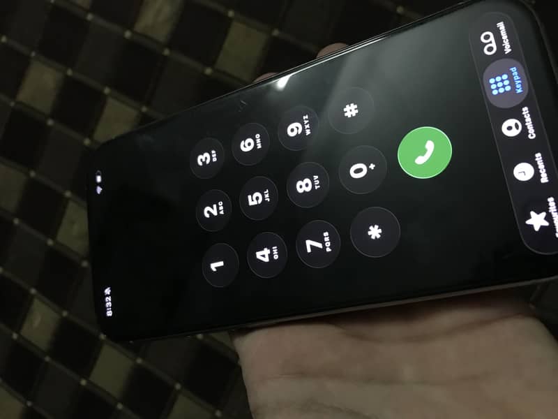 Apple iPhone 16 Pro 8