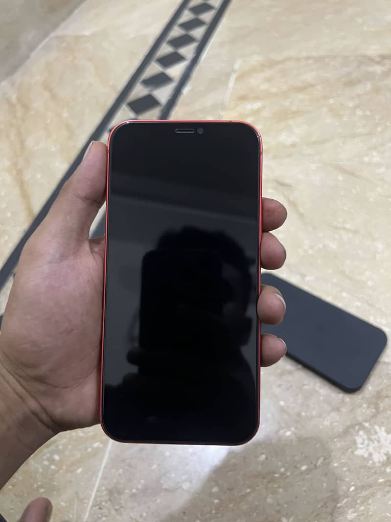 Apple iPhone 12 0