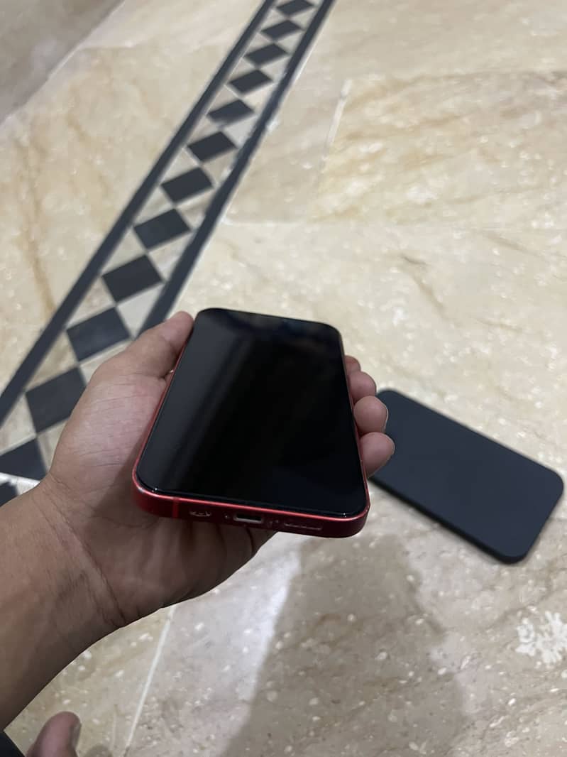 Apple iPhone 12 5