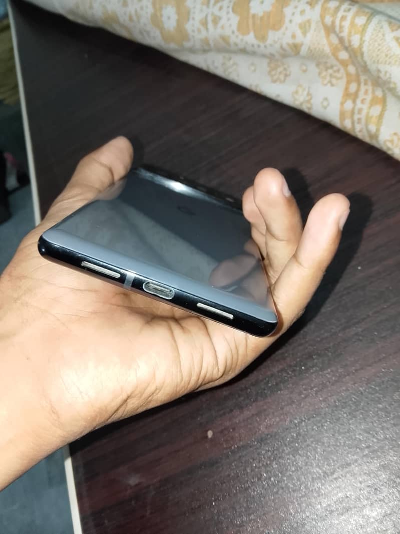 Google pixel 6 pro p@tc/-/ 3