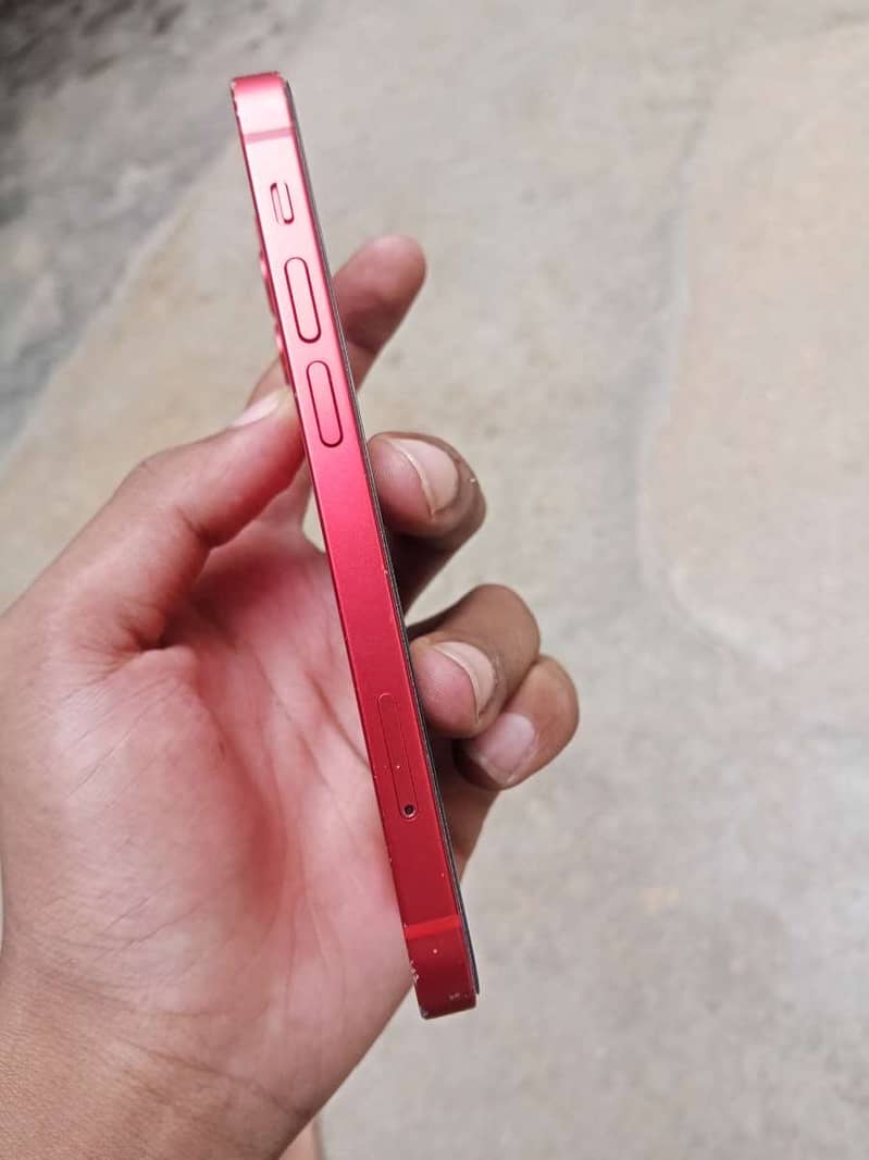 Apple iPhone 12 mini 6