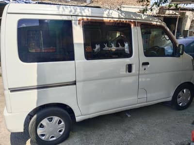 Daihatsu Hijet 2011