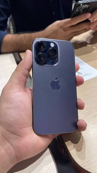 Apple iPhone 14 Pro FU