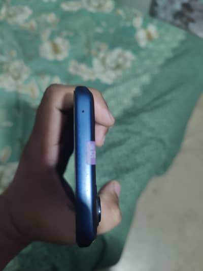 Motorola Edge 2021 5g official approved