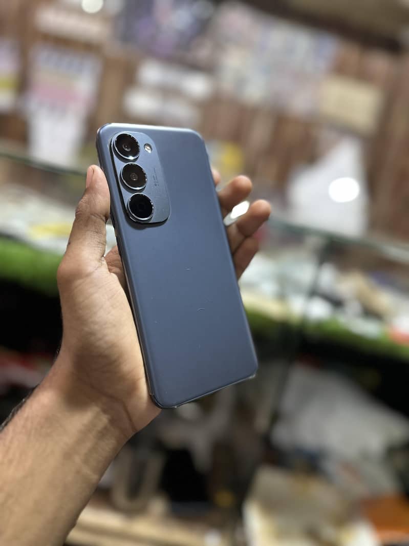tecno spark 40 pro plus 6