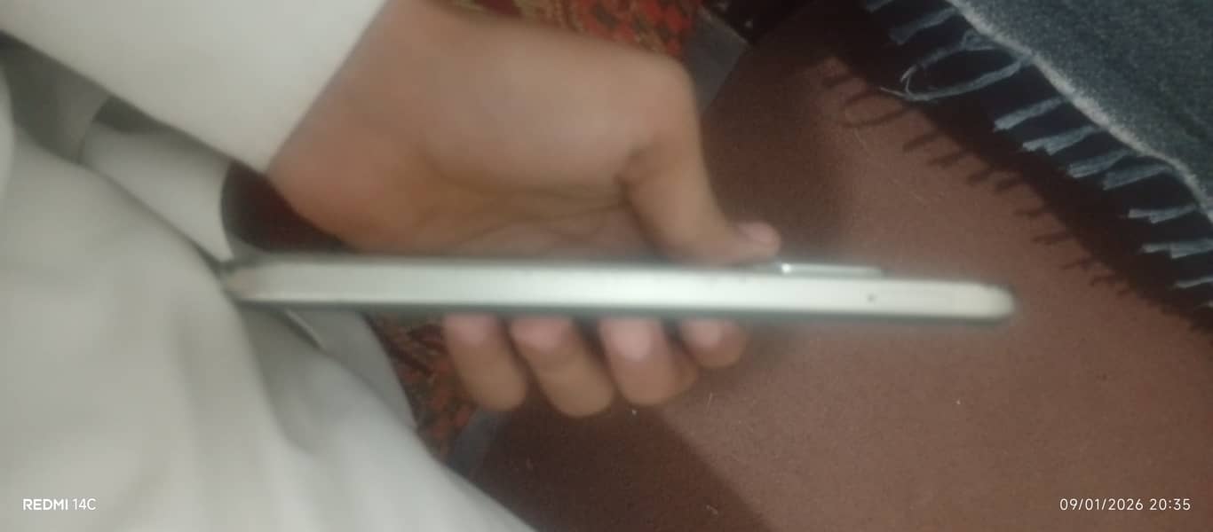OPPO A38 0