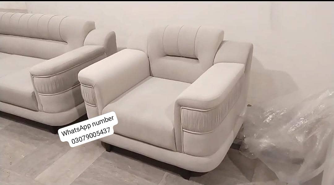 بہترین کوالٹی کا آرام دہ اور زبردست صوفہ برائے فروخت۔ 0