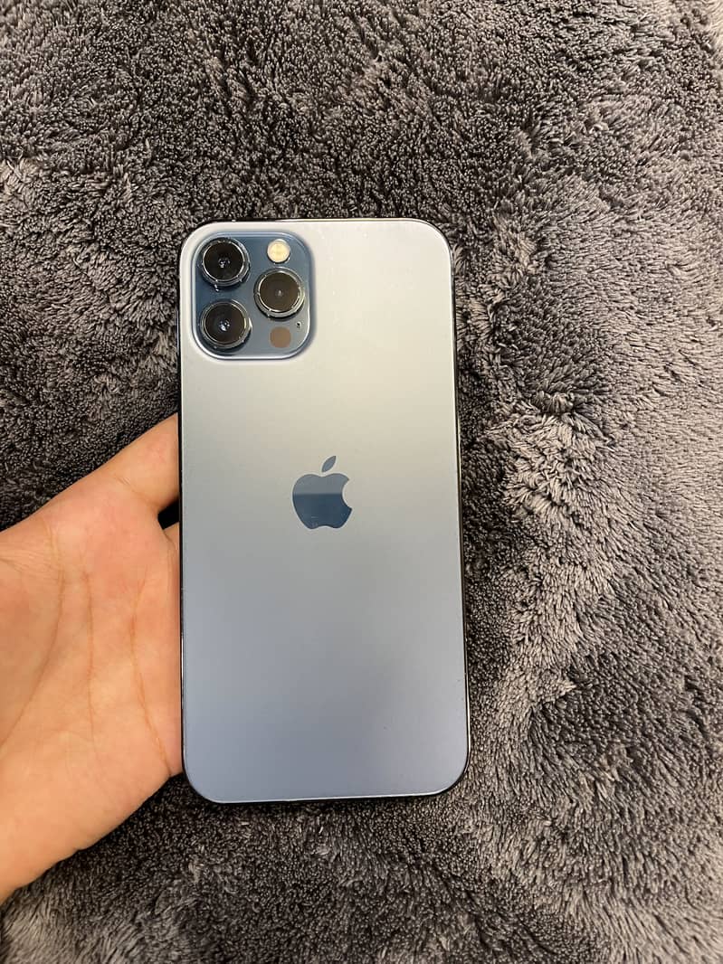 Apple iPhone 12 Pro Max 1