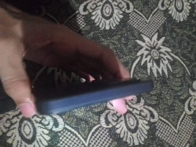 OPPO A60 2