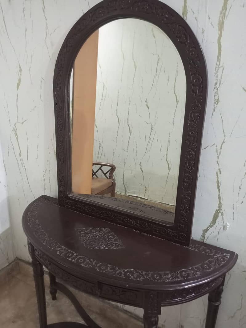 mirror and console 1