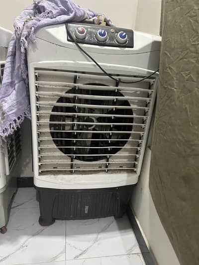 Asia room Air cooler Medium size  3 speed  Working  9/10