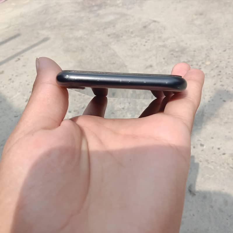 Apple iPhone SE 5