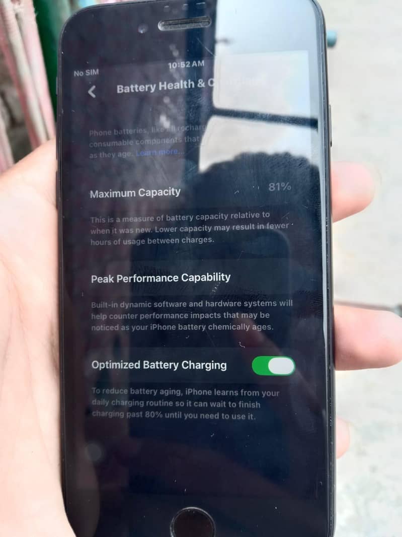 Apple iPhone SE 6