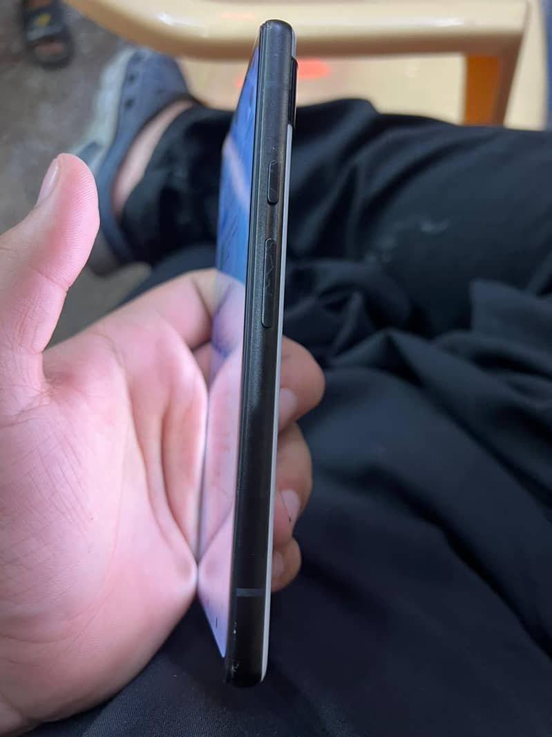 Google Pixel 6a 4
