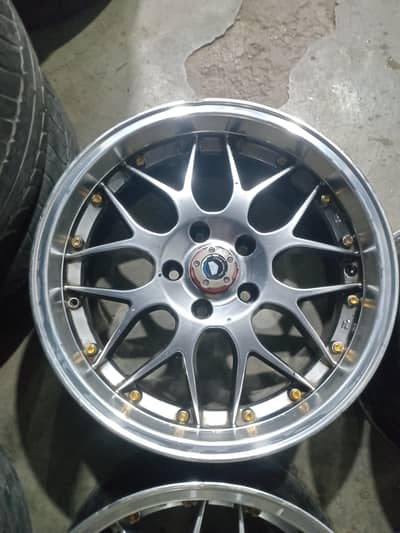 17 inch Rims Set available 114 pcd.