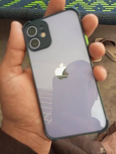 Apple iPhone 12 mini
