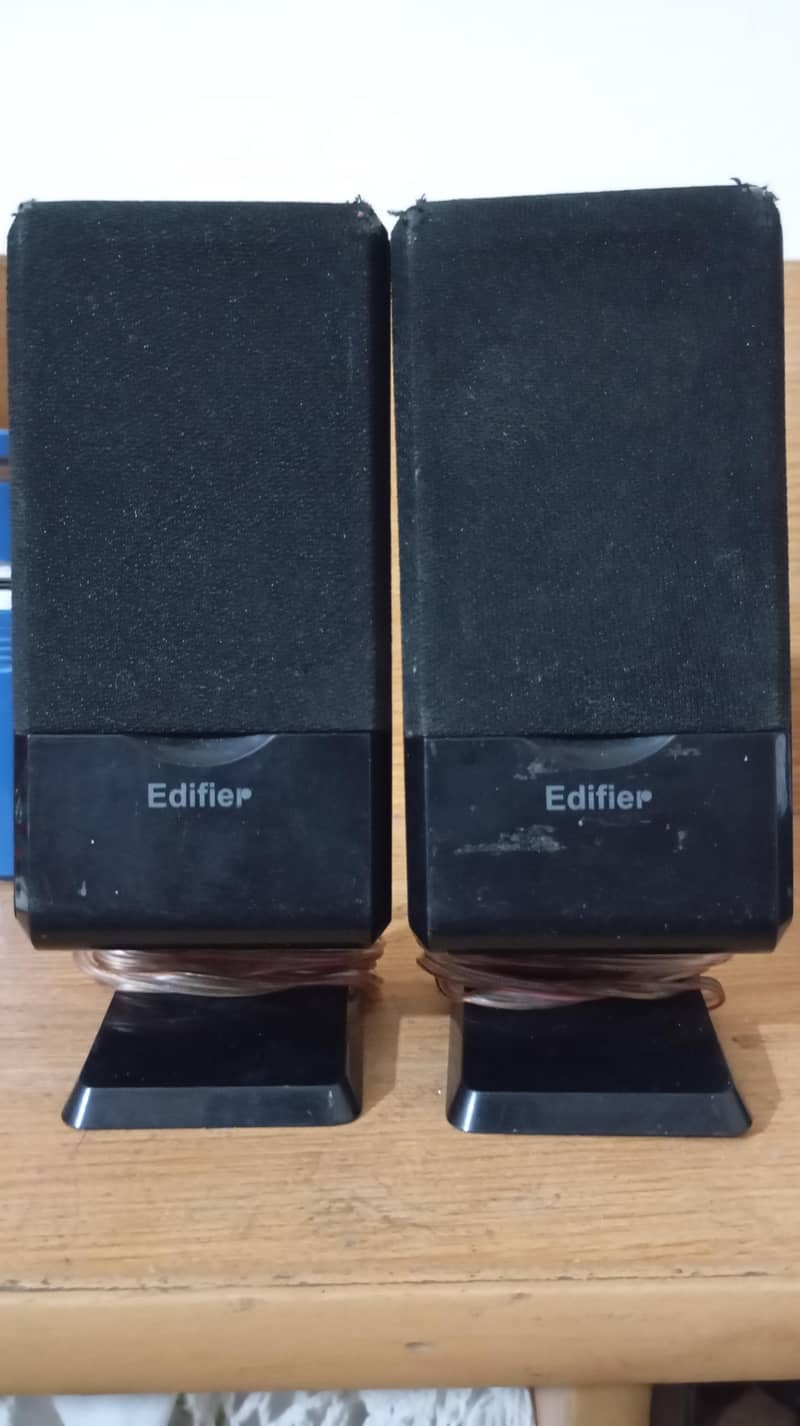 Edifier Speaker 2